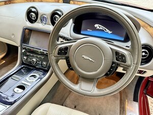 Jaguar XJ 3.0 XJ Premium Luxury V6 D AUTO 