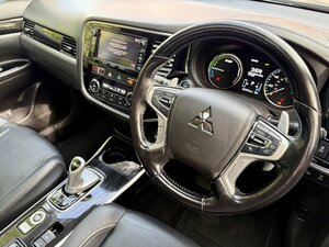 Mitsubishi 2.0 Outlander 4WD  PHEV CVT 5dr