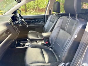 Mitsubishi 2.0 Outlander 4WD  PHEV CVT 5dr