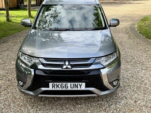 Mitsubishi 2.0 Outlander 4WD  PHEV CVT 5dr