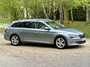 Skoda Superb 2.0 Superb SE L Executive TDI 5dr