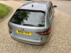 Skoda Superb 2.0 Superb SE L Executive TDI 5dr