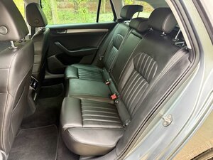 Skoda Superb 2.0 Superb SE L Executive TDI 5dr