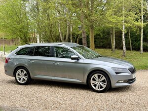 Skoda Superb 2.0 Superb SE L Executive TDI 5dr