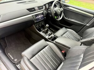 Skoda Superb 2.0 Superb SE L Executive TDI 5dr