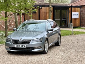 Skoda Superb 2.0 Superb SE L Executive TDI 5dr
