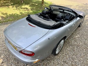 Jaguar XK 4.2 XK8 Convertible AUTO 2dr
