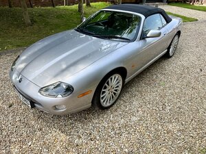 Jaguar XK 4.2 XK8 Convertible AUTO 2dr
