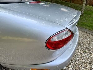 Jaguar XK 4.2 XK8 Convertible AUTO 2dr