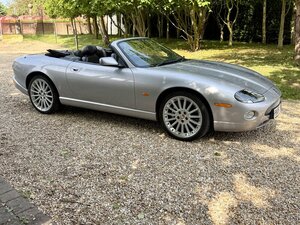 Jaguar XK 4.2 XK8 Convertible AUTO 2dr
