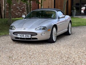 Jaguar XK 4.2 XK8 Convertible AUTO 2dr