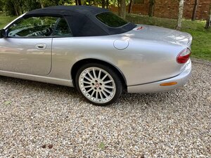 Jaguar XK 4.2 XK8 Convertible AUTO 2dr