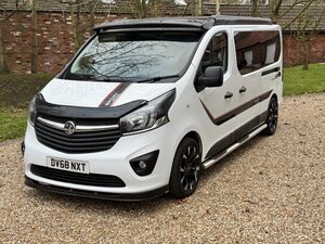 Vauxhall Vivaro 1.6 L2H Sportive Campervan