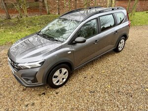 Dacia Jogger 7 Seats 1.0 Essential TCE 