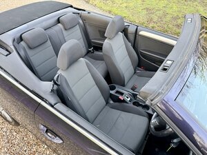 Volkswagen Golf 1.2 GOLF S TSI Convertible