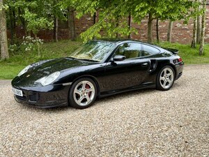 Porsche 911 3.6 Turbo AWD Coupe