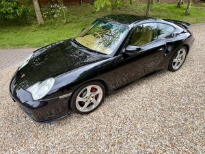 Porsche 911 3.6 Turbo AWD Coupe