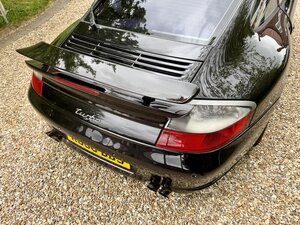 Porsche 911 3.6 Turbo AWD Coupe