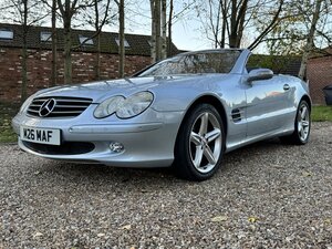 Mercedes-Benz SL350 Convertible