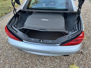 Mercedes-Benz SL350 Convertible