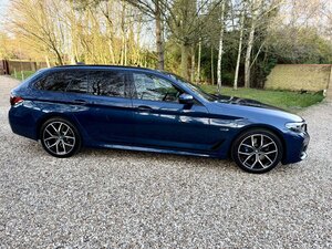 BMW 5 Series 2.0 530E M Sport AUTO Estate