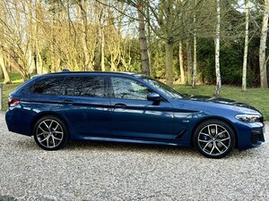 BMW 5 Series 2.0 530E M Sport AUTO Estate