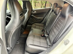 Mercedes-Benz GLA 1.6 GLA 180 Urban Edition 5dr