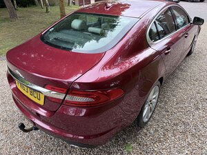 Jaguar XF 2.2 XF Premium Luxury D200 Auto 4dr