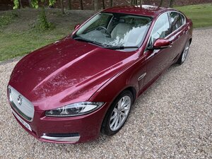 Jaguar XF 2.2 XF Premium Luxury D200 Auto 4dr