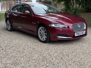 Jaguar XF 2.2 XF Premium Luxury D200 Auto 4dr