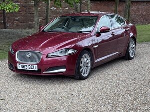 Jaguar XF 2.2 XF Premium Luxury D200 Auto 4dr
