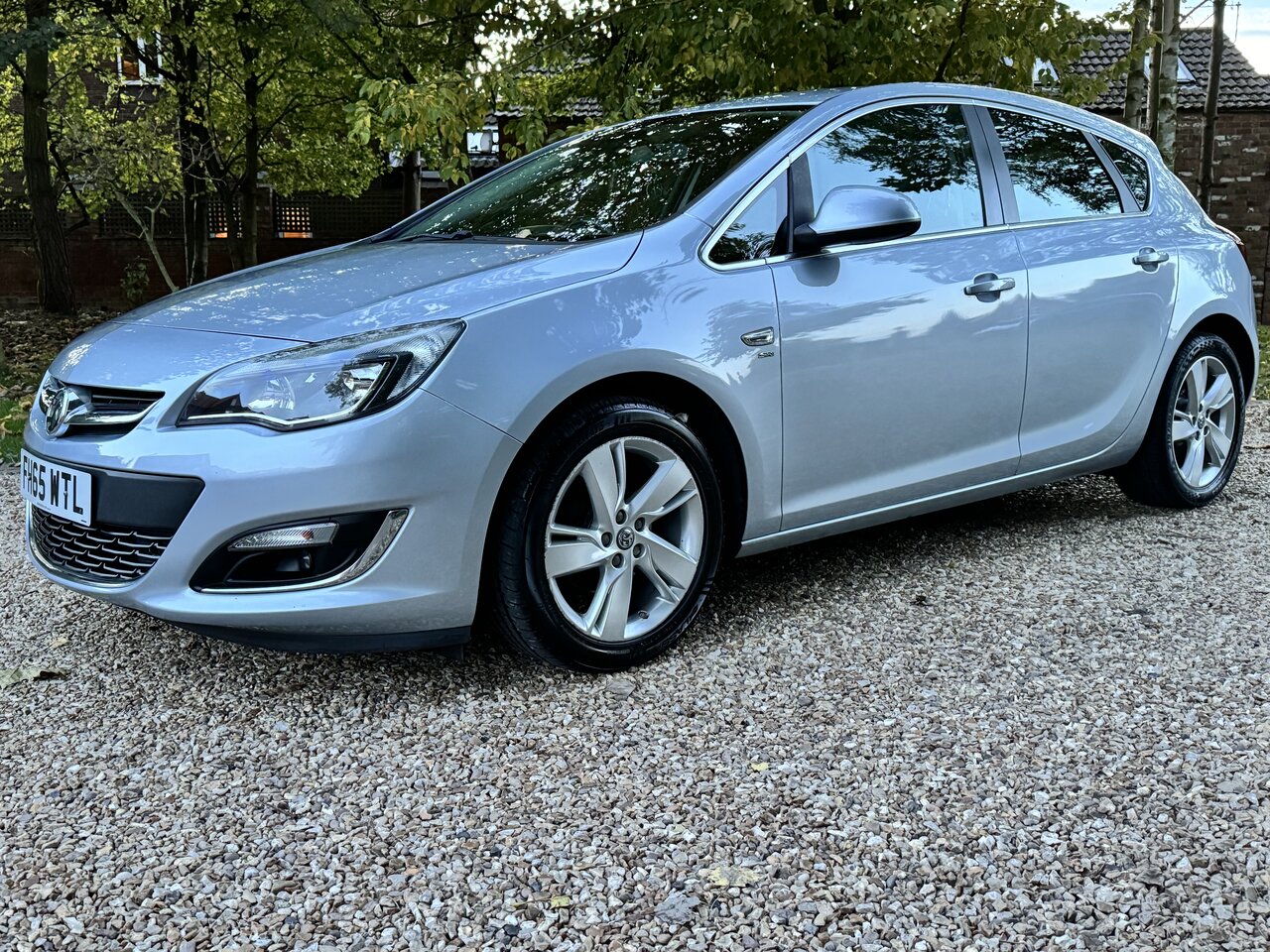 Vauxhall Astra 1.6 Sri 5dr
