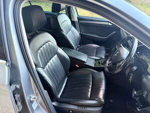 Skoda Superb 2.0 Superb SE L Executive TDI Semi-auto 5dr