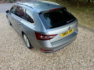 Skoda Superb 2.0 Superb SE L Executive TDI Semi-auto 5dr