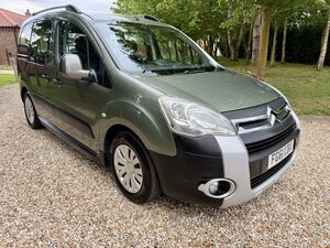 Citroen Berlingo Multispace 1.6 Berlingo Multispace XTR E-hdi AUTO 5dr