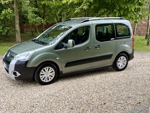 Citroen Berlingo Multispace 1.6 Berlingo Multispace XTR E-hdi AUTO 5dr