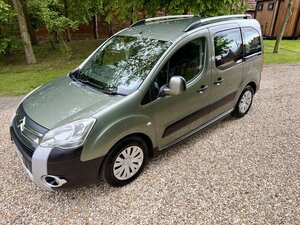 Citroen Berlingo Multispace 1.6 Berlingo Multispace XTR E-hdi AUTO 5dr