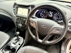 Hyundai Santa Fe 2.2 Santa Fe Premium Blue Drive CRDi Automatic