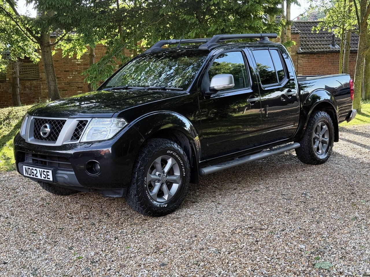 Nissan Navara 2.5 Navara Platinum Dci 5dr