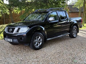 Nissan Navara 2.5 Navara Platinum Dci 5dr