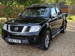 Nissan Navara 2.5 Navara Platinum Dci 5dr