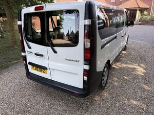 Renault Trafic 9 Seater 1.6 Trafic Ll29 Business Dci 5dr