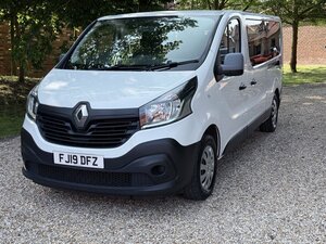 Renault Trafic 9 Seater 1.6 Trafic Ll29 Business Dci 5dr