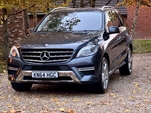 Mercedes-Benz M-Class 3.0 ML350 AMG LINE Bluetec AUTO 