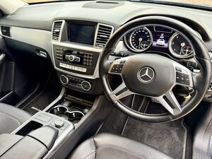 Mercedes-Benz M-Class 3.0 ML350 AMG LINE Bluetec AUTO 