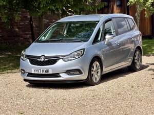 Vauxhall Zafira Tourer 1.4 Zafira Tourer SRI T 5dr