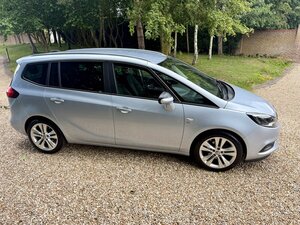Vauxhall Zafira Tourer 1.4 Zafira Tourer SRI T 5dr