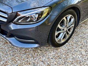 Mercedes-Benz C-Class 2.0 C200 Sport AUTO 4dr
