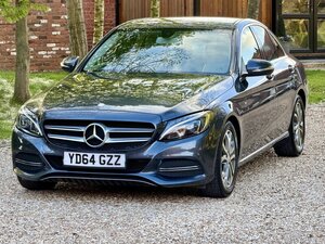 Mercedes-Benz C-Class 2.0 C200 Sport AUTO 4dr