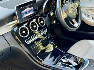 Mercedes-Benz C-Class 2.0 C200 Sport AUTO 4dr